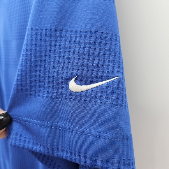 Nike Golf Tour Performance Dri Fit Blue Polo Mens Size Medium - Picture 4 of 5
